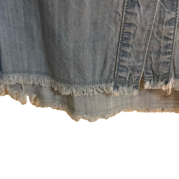 𝅺🎀 Melissa Nepton Puff Shoulder Raw Hem & Seam Soft Denim Button Down Shirt, - Picture 6 of 8